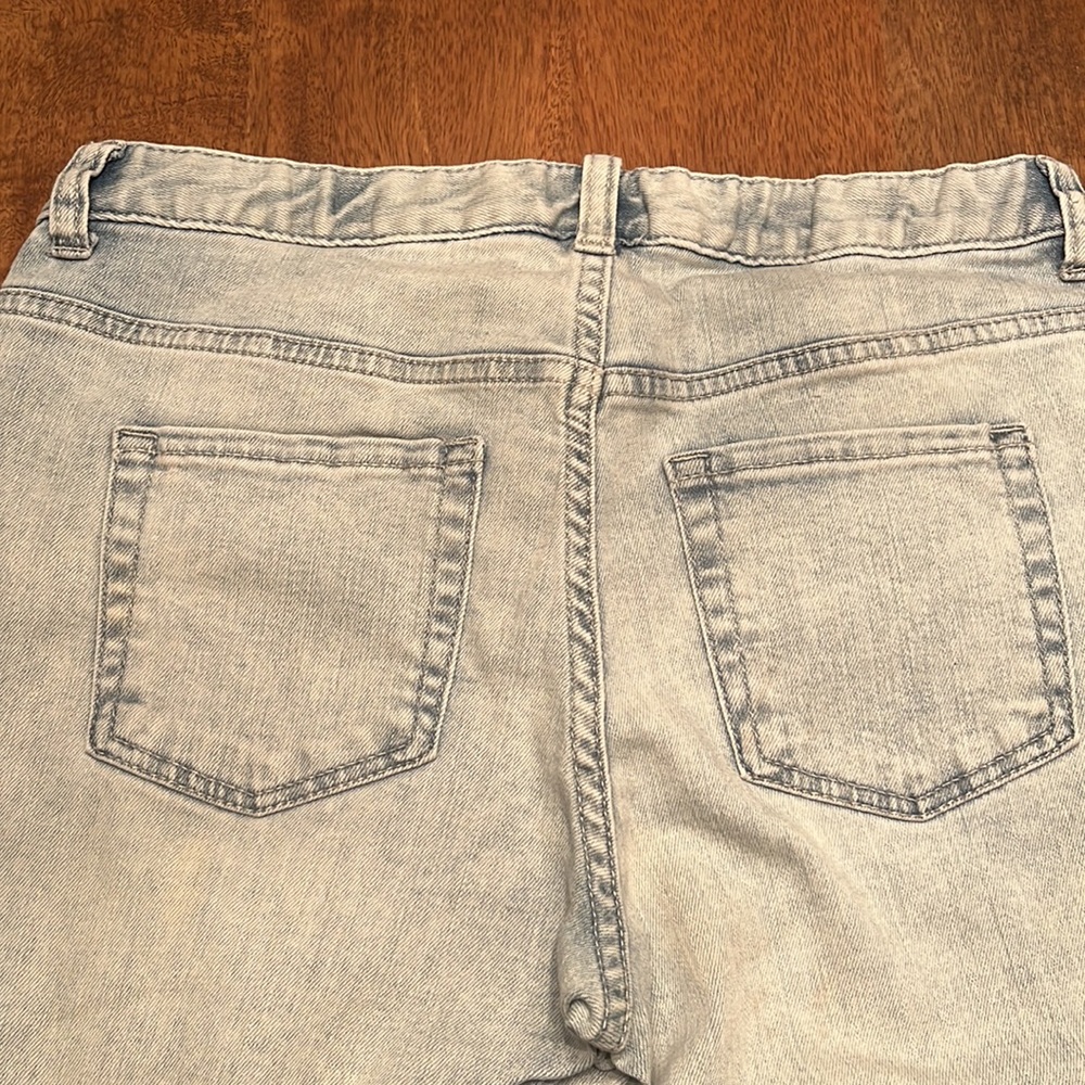 Light wash cropped jeans big girls Size 16 - Picture 5 of 7